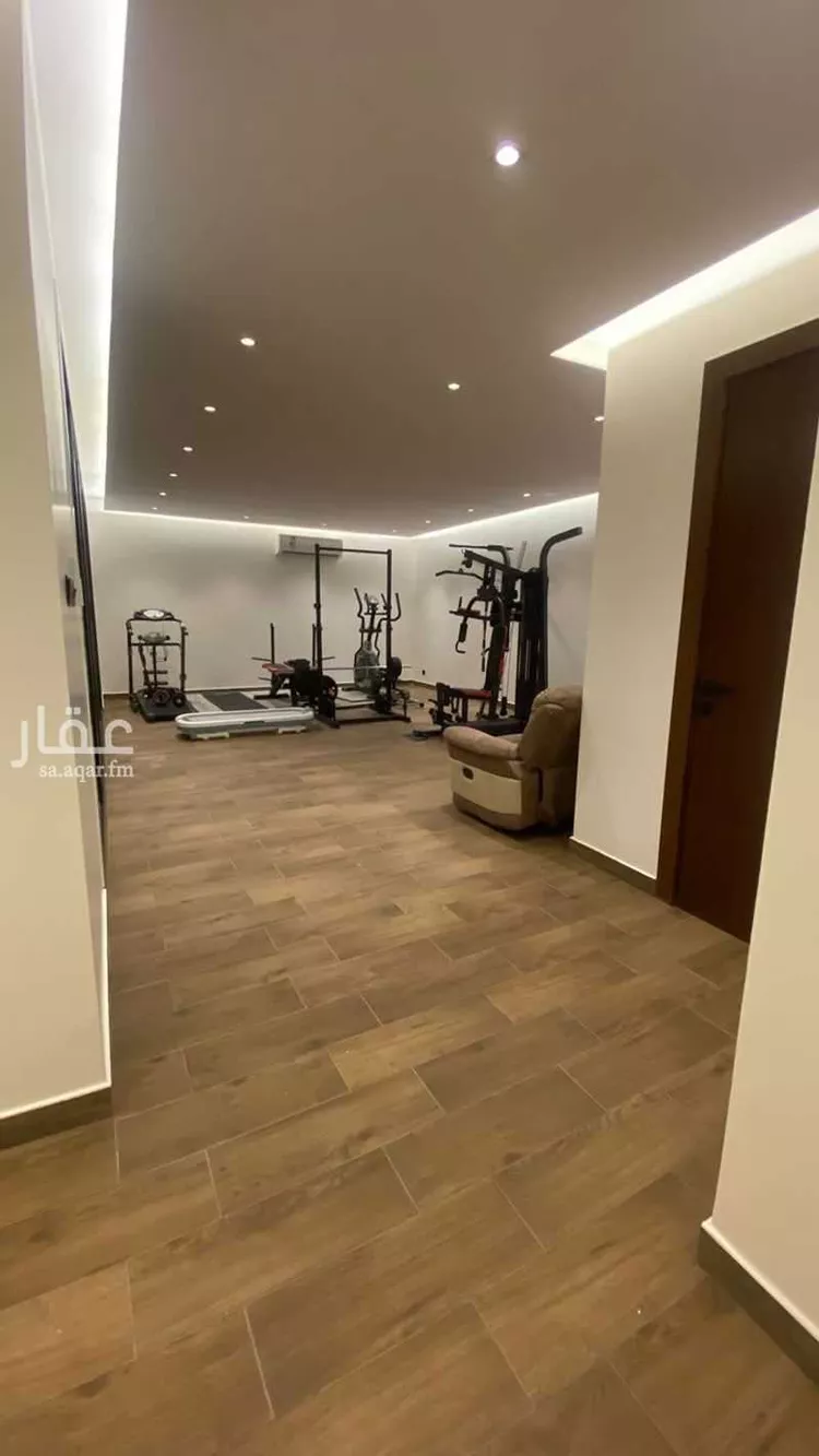 فيلا للإيجار في شارع محمد بن العباس, حي النرجس, مدينة الرياض, منطقة الرياض 16