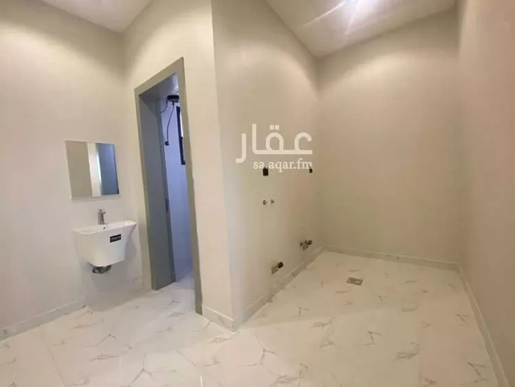 دور للبيع في شارع شارع15, حي بدر, مدينة الرياض, منطقة الرياض 8