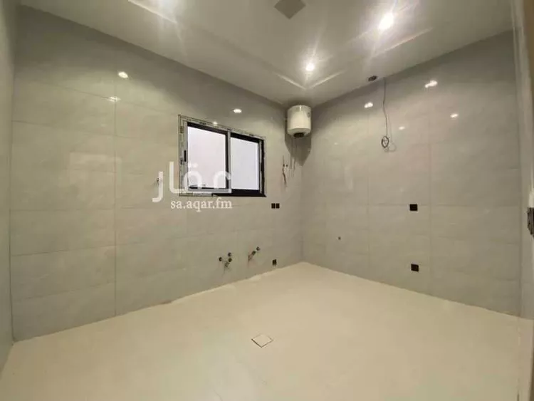 دور للبيع في شارع شارع15, حي بدر, مدينة الرياض, منطقة الرياض 7