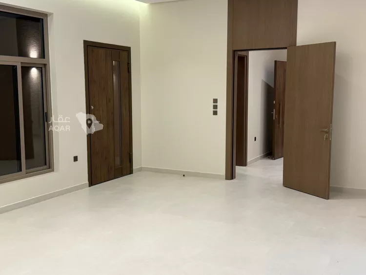 Floor for Rent in Riyadh As Safaa 11