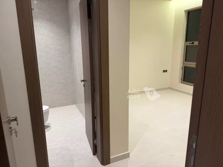 Floor for Rent in Riyadh As Safaa 9