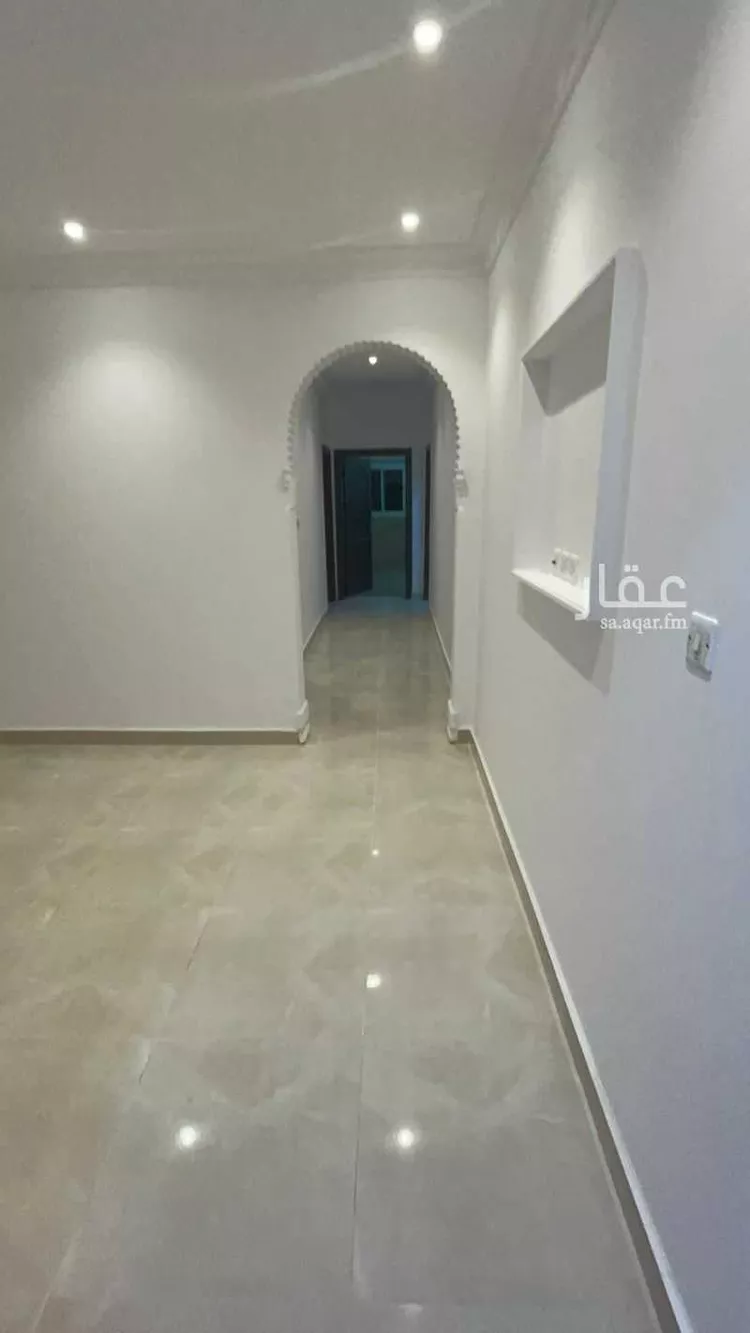 شقة للإيجار في شارع عصفور القزاز, حي القرينية, مدينة جدة, منطقة مكة المكرمة