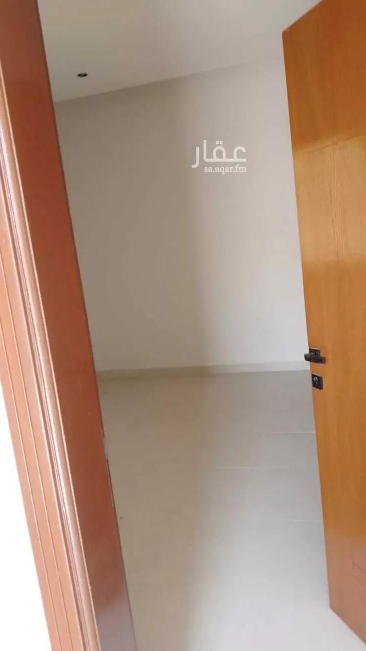 فيلا للبيع في شارع محمد عمر التميمي, حي الرياض, مدينة جدة, منطقة مكة المكرمة صورة 3