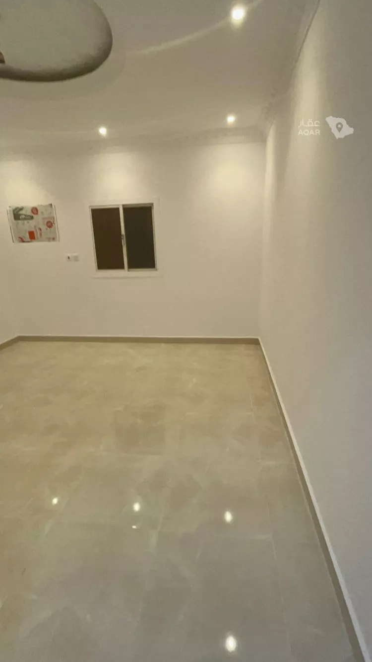 شقة للإيجار في شارع عصفور القزاز, حي القرينية, مدينة جدة, منطقة مكة المكرمة
