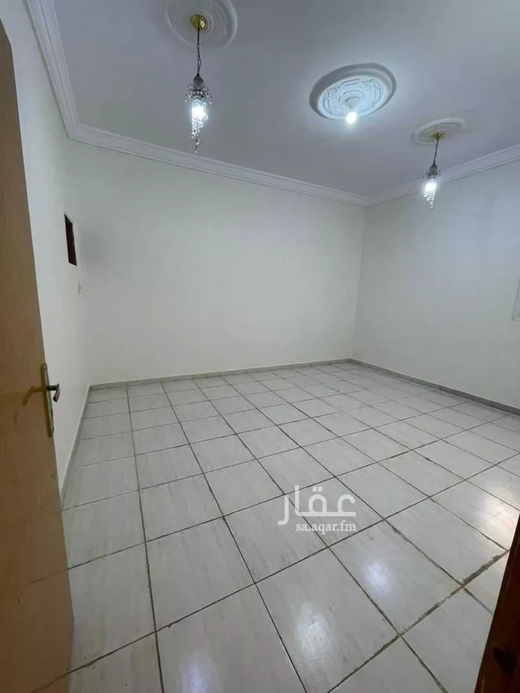 عمارة للإيجار في شارع قيس بن زهير, حي الرغامة, مدينة جدة, منطقة مكة المكرمة صورة 2