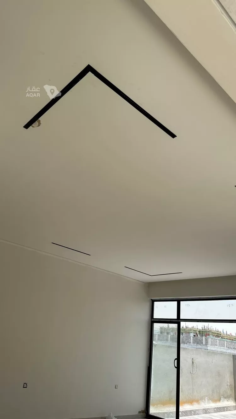 Floor for Sale in Riyadh Al Ezdihar 3