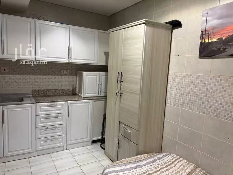 غرفة للإيجار في شارع 2043182, حي الملقا, مدينة الرياض, منطقة الرياض صورة 3