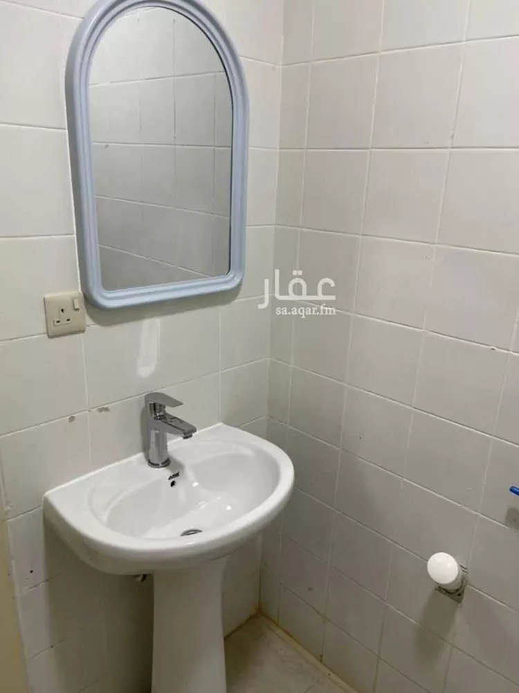 شقة للإيجار في شارع 5219858, حي محاسن ارامكو الثاني, مدينة الاحساء, المنطقة الشرقية صورة 3
