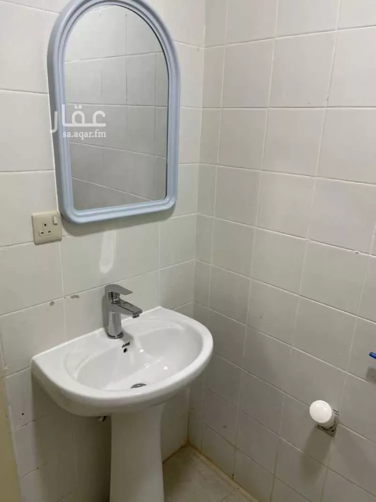 شقة للإيجار في شارع 2512637, حي محاسن ارامكو الثاني, مدينة الاحساء, المنطقة الشرقية صورة 3