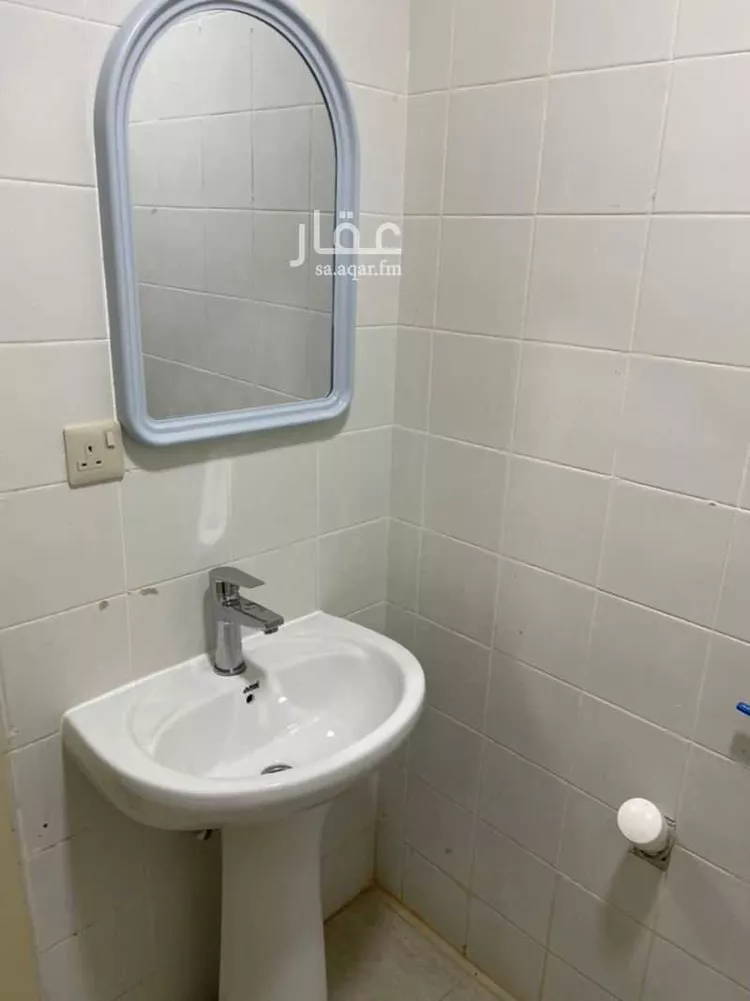 شقة للإيجار في شارع 5219858, حي محاسن ارامكو الثاني, مدينة الاحساء, المنطقة الشرقية صورة 2