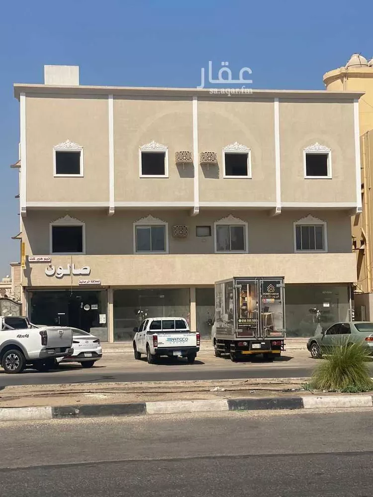 عمارة للبيع في شارع الخوارزمي, حي أحد, مدينة الدمام, المنطقة الشرقية صورة 2