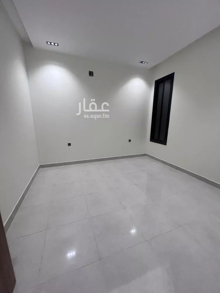 دور للبيع في شارع الأمير عبدالرحمن بن سعود بن عبدالعزيز, حي طويق, مدينة الرياض, منطقة الرياض 6