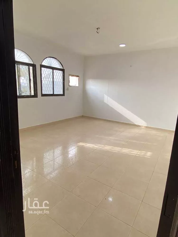 عمارة للإيجار في شارع الحائر الفرعي, حي الدار البيضاء, مدينة الرياض, منطقة الرياض صورة 5