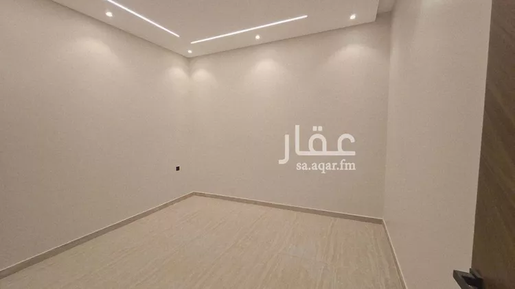 دور للبيع في شارع عمر بن بريق, حي العوالي, مدينة الرياض, منطقة الرياض صورة 3