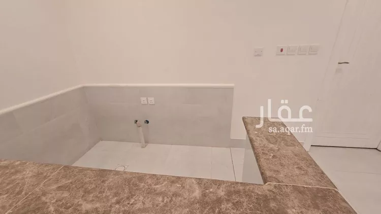 فيلا للبيع في شارع حسين بن عبدالرحمن الجفري, حي العوالي, مدينة الرياض, منطقة الرياض صورة 5