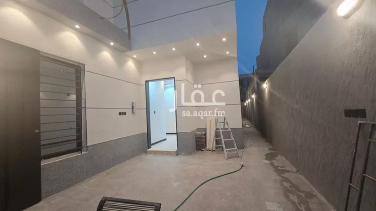فيلا للبيع في شارع العزم, حي بدر, مدينة الرياض, منطقة الرياض صورة 3
