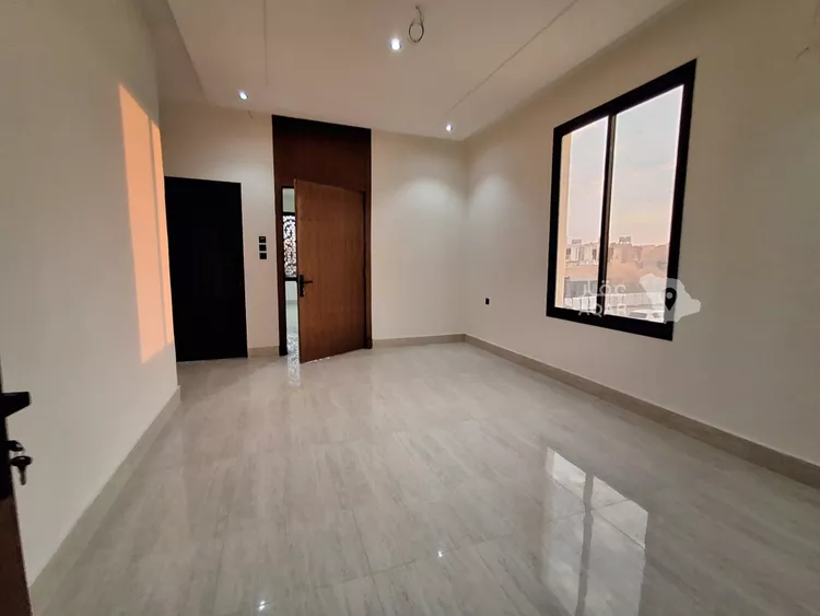 Floor for Sale in Riyadh Tuwaiq 23