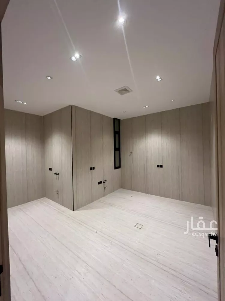 دور للبيع في شارع عباده بن نسبي, حي بدر, مدينة الرياض, منطقة الرياض صورة 2