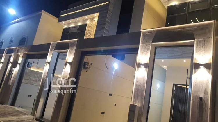 دور للبيع في شارع عمر بن بريق, حي العوالي, مدينة الرياض, منطقة الرياض
