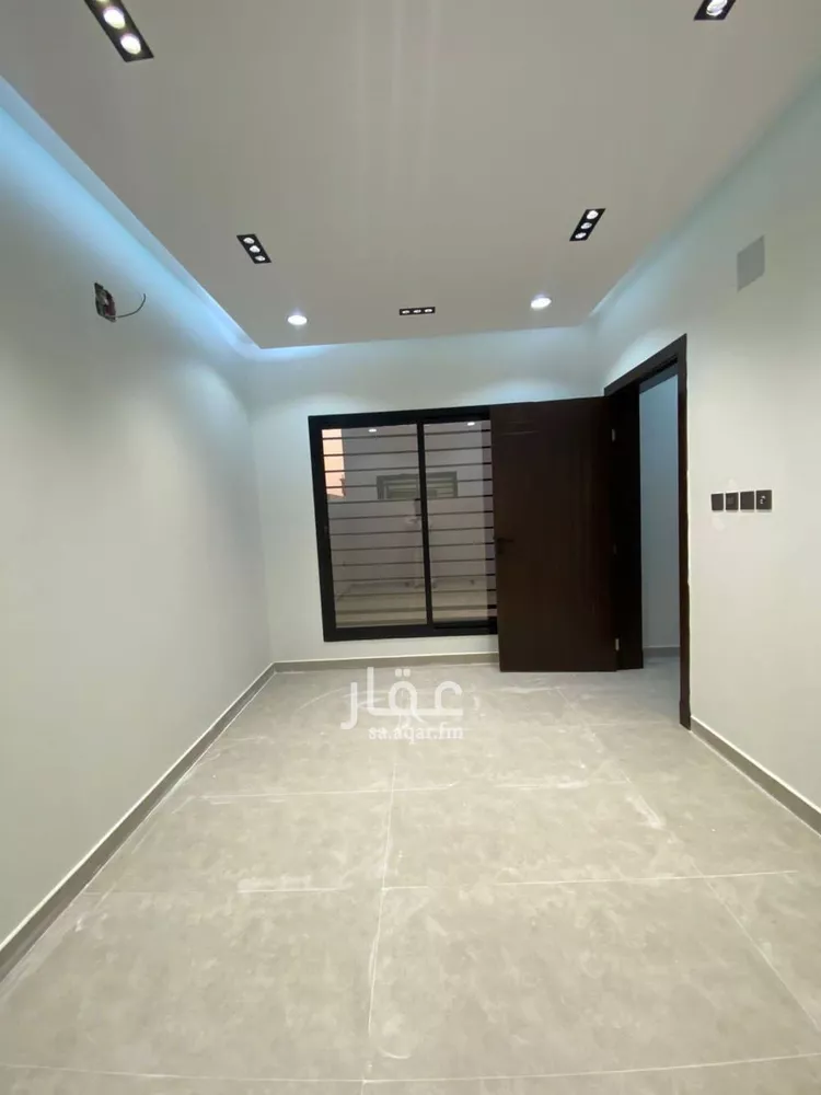 فيلا للبيع في شارع سيار بن وردان, حي العريجاء الأوسط, مدينة الرياض, منطقة الرياض صورة 5