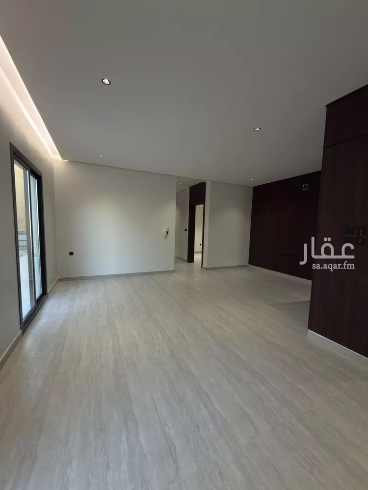 دور للبيع في شارع جبل الغمر, حي الدريهمية, مدينة الرياض, منطقة الرياض 12