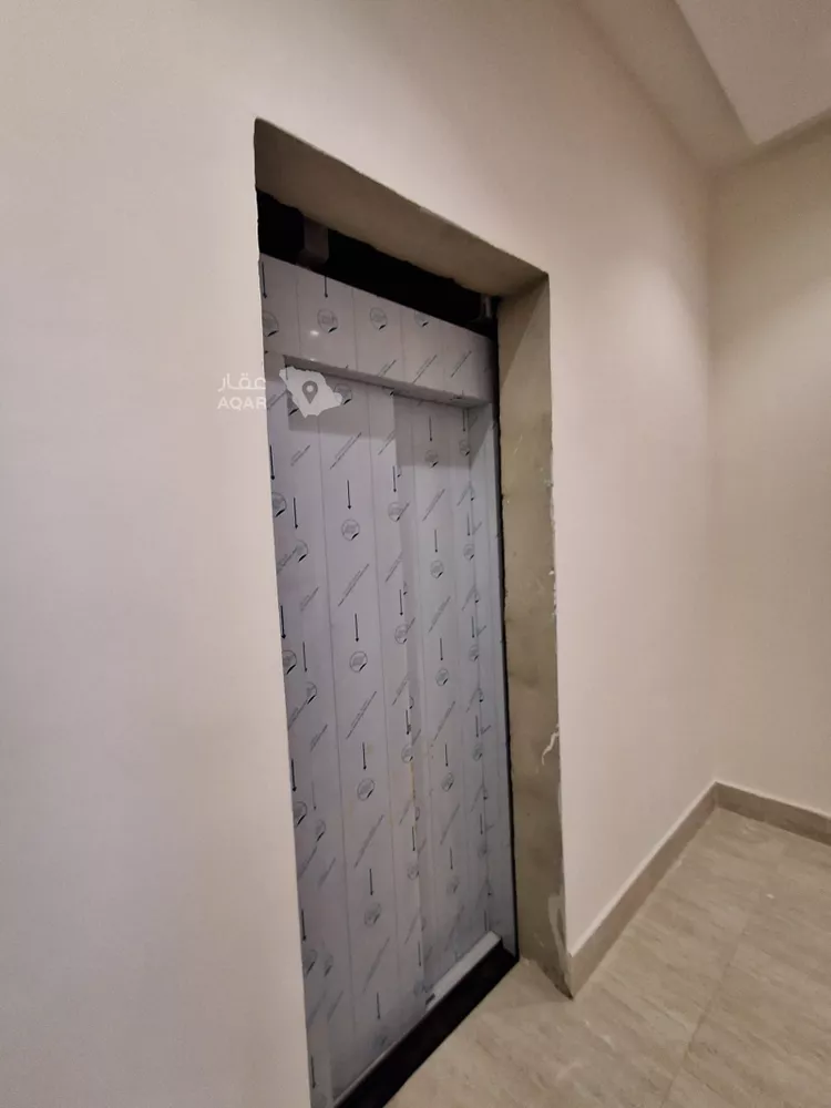Floor for Sale in Riyadh Tuwaiq 3
