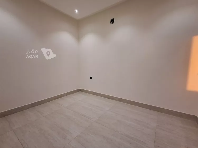 Floor for Sale in Riyadh Tuwaiq 15