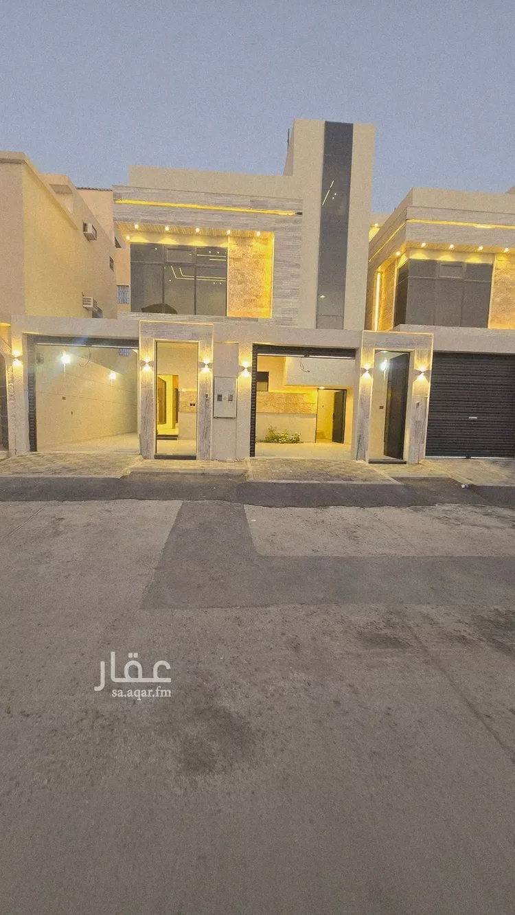 دور للبيع في شارع عمر بن بريق, حي العوالي, مدينة الرياض, منطقة الرياض