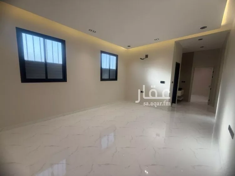 دور للبيع في شارع يزيد بن ابي سفيان, حي نوارة, مدينة المزاحميه, منطقة الرياض صورة 3