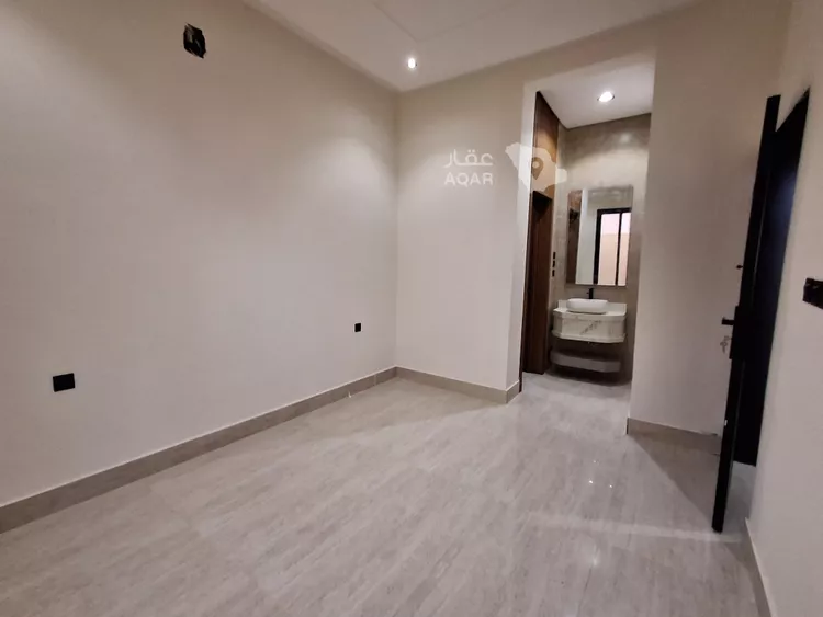 Floor for Sale in Riyadh Tuwaiq 25