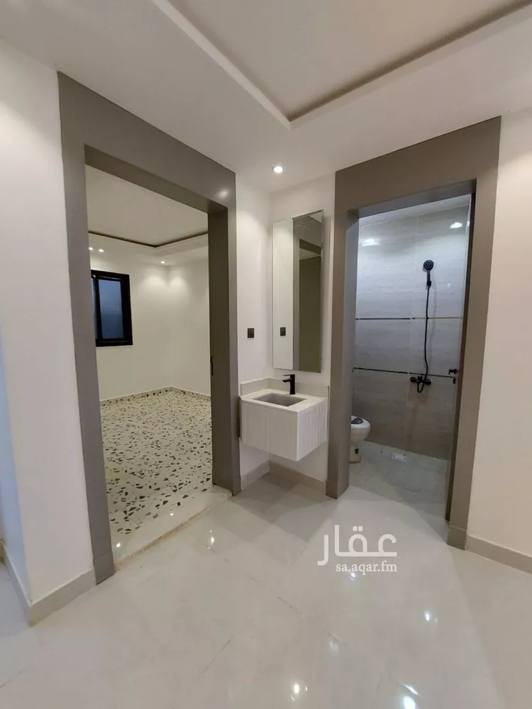 فيلا للبيع في شارع طيب الإسم, حي طيبة, مدينة الرياض, منطقة الرياض 6