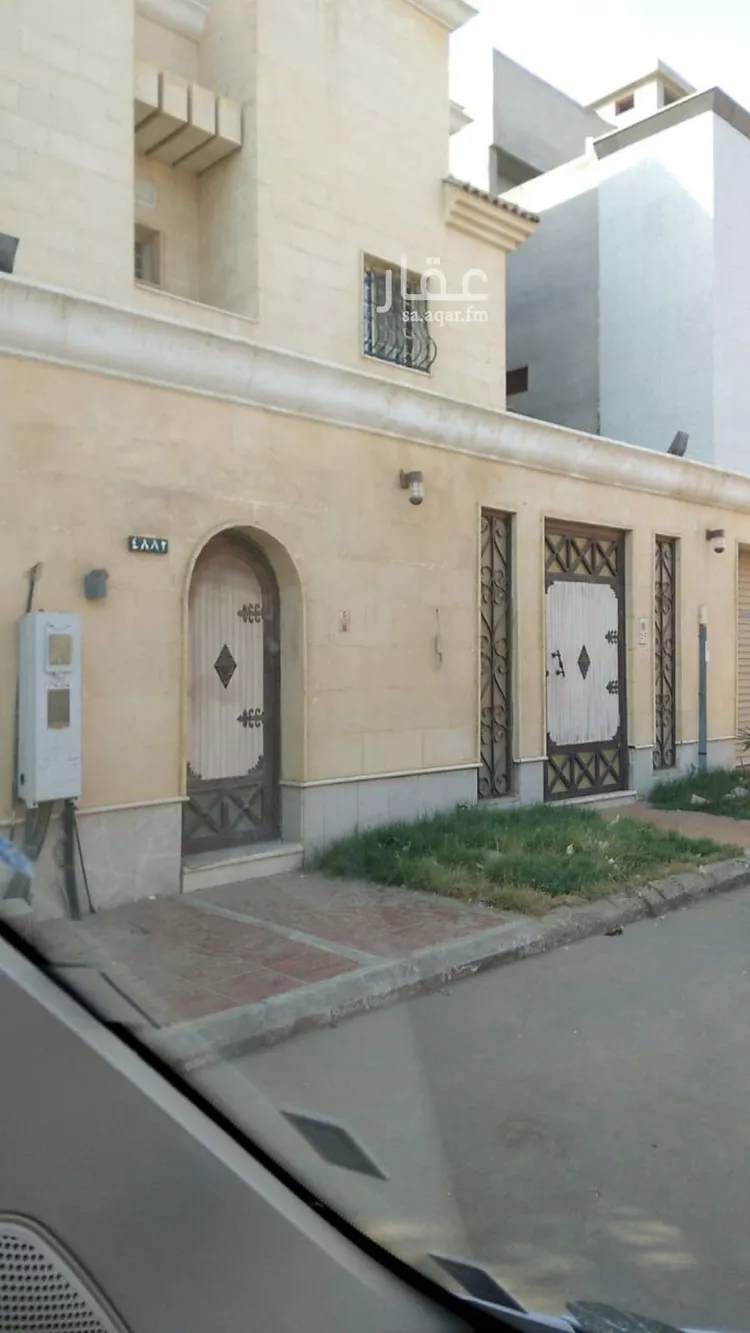 فيلا للبيع في شارع أبو الطيب القروى, حي الفلاح, مدينة جدة, منطقة مكة المكرمة صورة 2