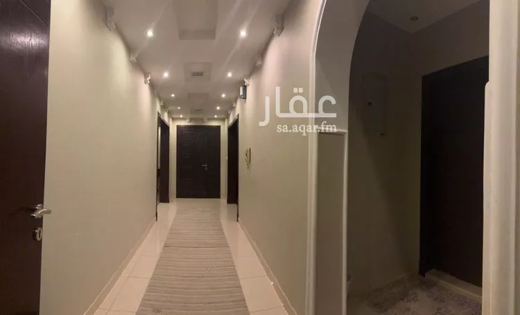 فيلا للبيع في شارع أبو الطيب القروى, حي الفلاح, مدينة جدة, منطقة مكة المكرمة صورة 3