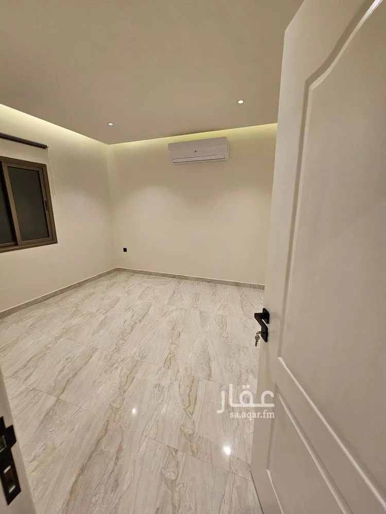 فيلا للإيجار في شارع عبد الحميد الخطيب, حي الراكة الجنوبية, مدينة الخبر, المنطقة الشرقية 18
