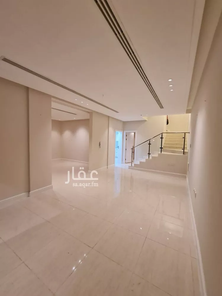 فيلا للإيجار في شارع العماد الاصفهاني, حي الراكة الشمالية, مدينة الدمام, المنطقة الشرقية صورة 3