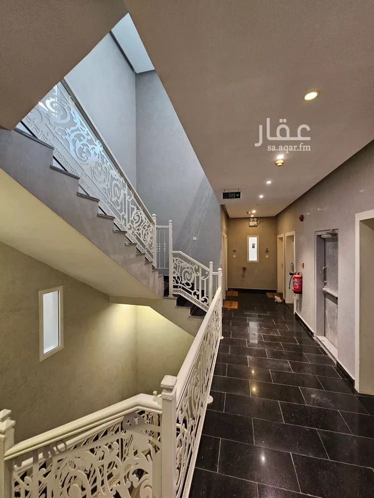 شقة للإيجار في شارع رفحاء, حي الحمراء, مدينة الخبر, المنطقة الشرقية صورة 3