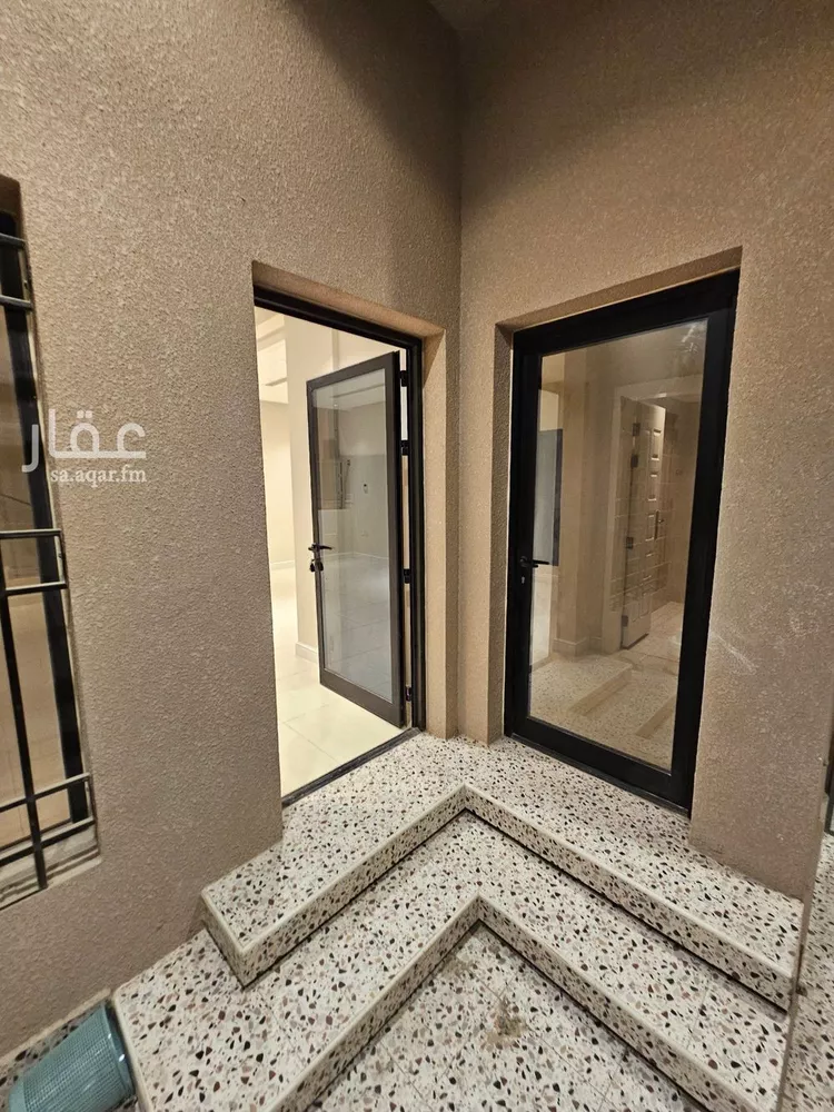فيلا للإيجار في شارع العماد الاصفهاني, حي الراكة الشمالية, مدينة الدمام, المنطقة الشرقية صورة 3