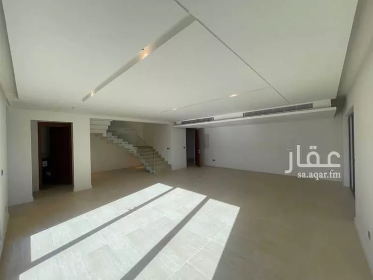 فيلا للإيجار في شارع الامير فيصل بن بندر بن عبدالعزيز الفرعي ، حي مطار الملك خالد الدولي ، الرياض ، منطقة الرياض 1 صورة