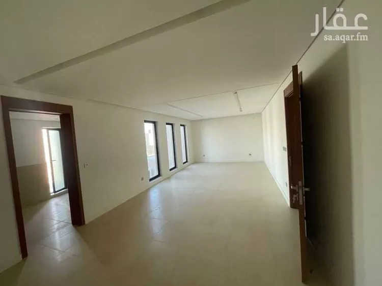 فيلا للإيجار في شارع الامير فيصل بن بندر بن عبدالعزيز الفرعي ، حي مطار الملك خالد الدولي ، الرياض ، منطقة الرياض صورة 4