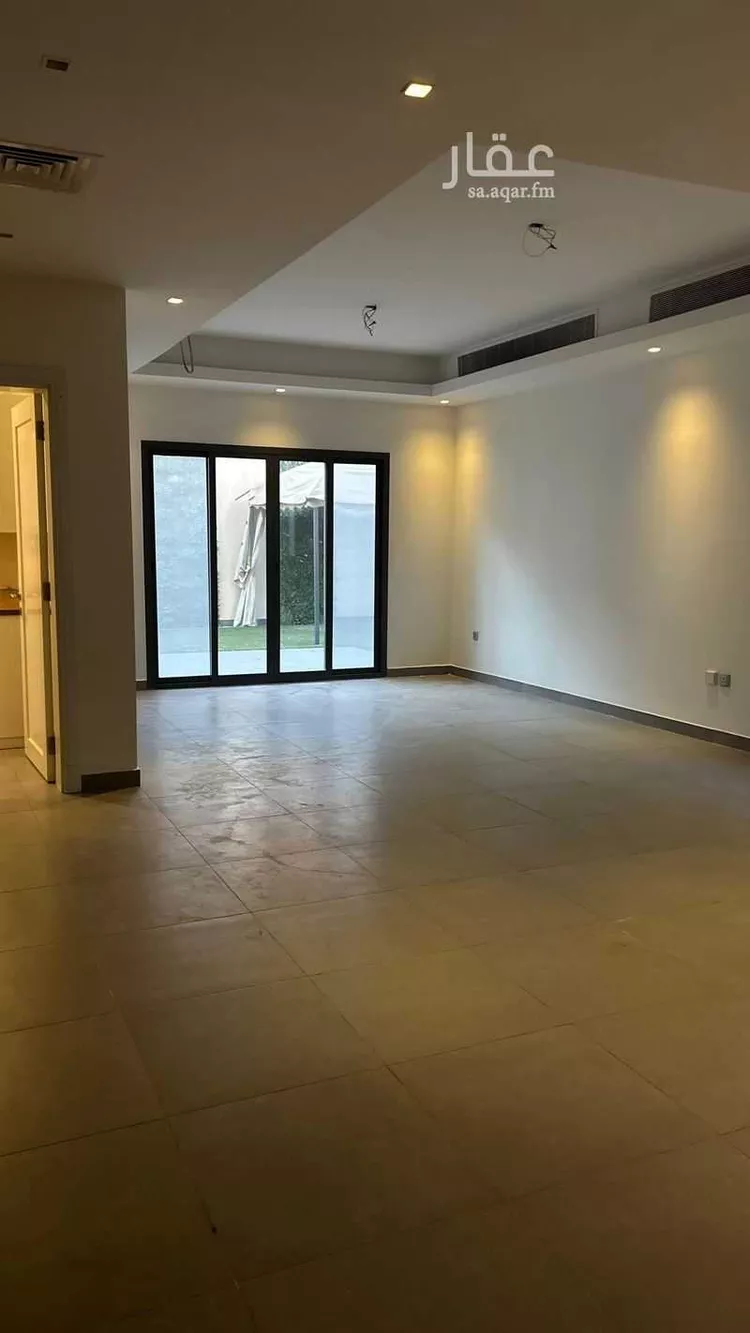 فيلا للإيجار في حي النهضة, مدينة الدمام, المنطقة الشرقية صورة 2