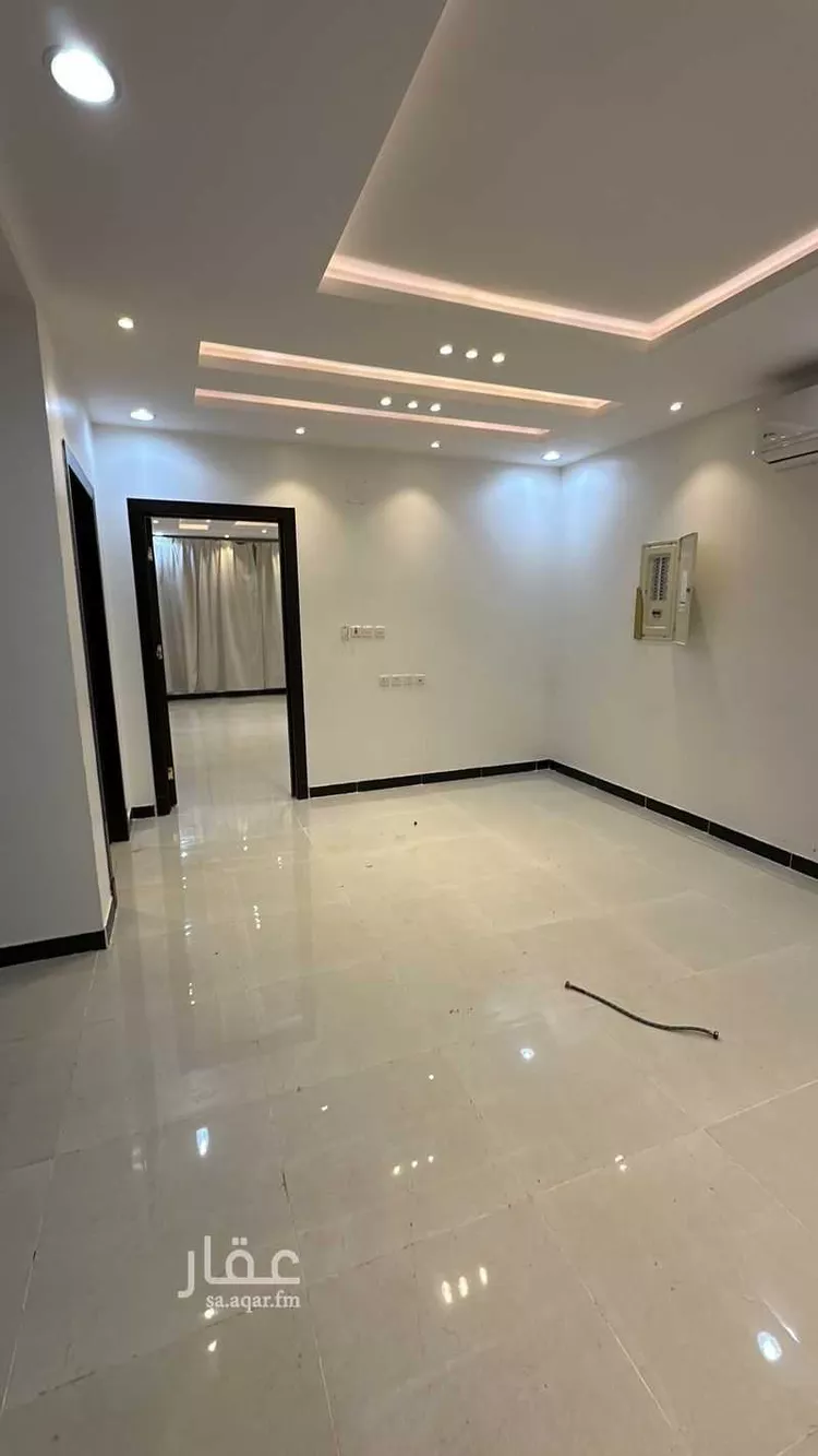 فيلا للإيجار في شارع عثمان العبيد ، حي طويق ، الرياض ، منطقة الرياض