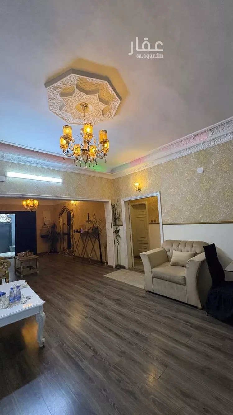 فيلا للبيع في شارع حمزة بن عبدالمطلب, حي أم العراد, مدينة الطائف, منطقة مكة المكرمة صورة 5