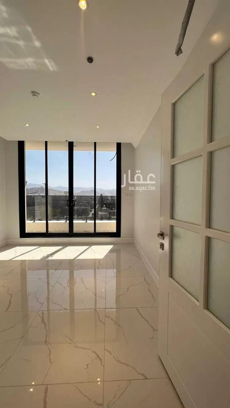 شقة للبيع في شارع طريق الملك فهد, حي الكدى, مدينة امارة منطقة مكة المكرمة - الطائف, منطقة مكة المكرمة صورة 2