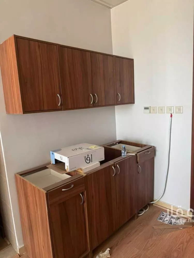 مكتب تجاري للإيجار في شارع طريق الملك عبدالعزيز, حي المصيف, مدينة الرياض, منطقة الرياض صورة 3