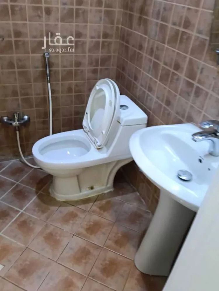 شقة للإيجار في شارع احمد بن ميسر, حي قرطبة, مدينة الرياض, منطقة الرياض صورة 3
