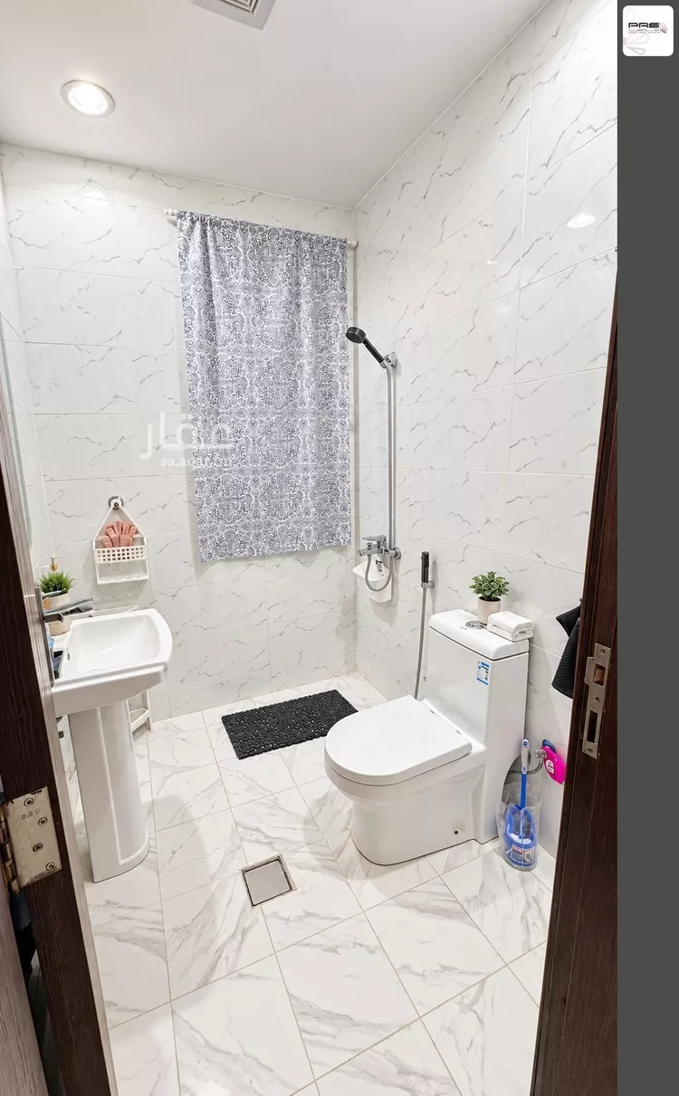شقة للإيجار في شارع قرينات, حي الرياض, مدينة جدة, منطقة مكة المكرمة 8