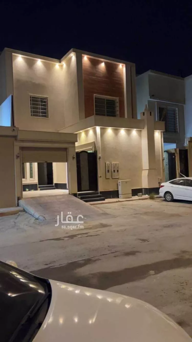 فيلا للبيع في شارع جبل المشايخ, حي القادسية, مدينة الرياض, منطقة الرياض صورة 3