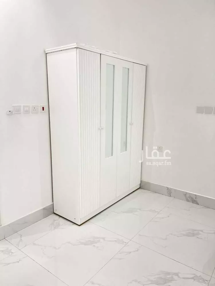شقة للإيجار في شارع المروج, حي اليرموك, مدينة الرياض, منطقة الرياض 8