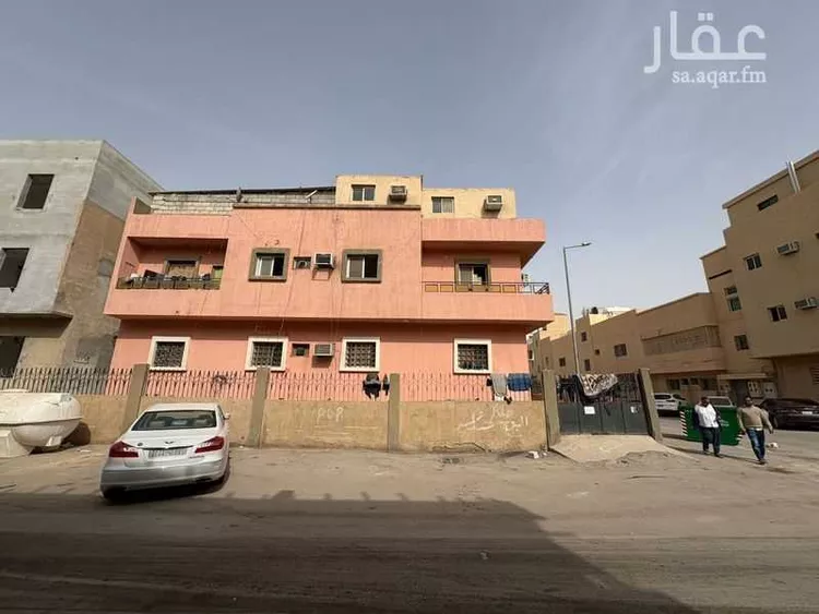 عمارة للبيع في شارع روضة الخزرج, حي المعذر, مدينة الرياض, منطقة الرياض صورة 2