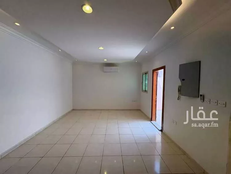 دور للإيجار في شارع الخطائط, حي المعذر, مدينة الرياض, منطقة الرياض صورة 2